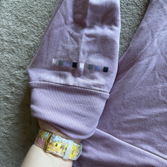 Peloton Women’s Long Sleeve Crewneck XL - Picture 6 of 6